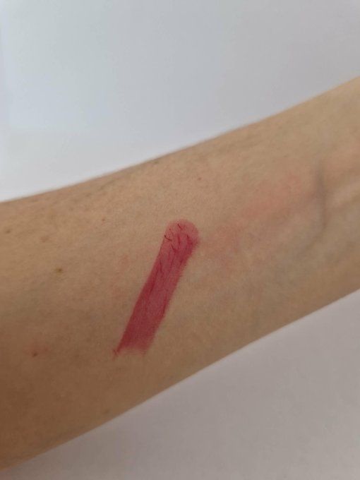 Rouge à lèvres n°76